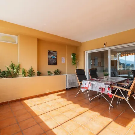 Apartamento Aguamarina Gamonal *